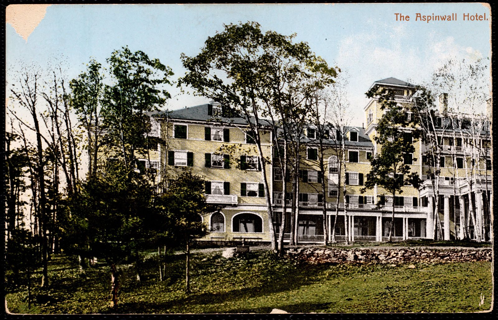 Aspinwall Hotel: back with curved out section. October 4, 1909.