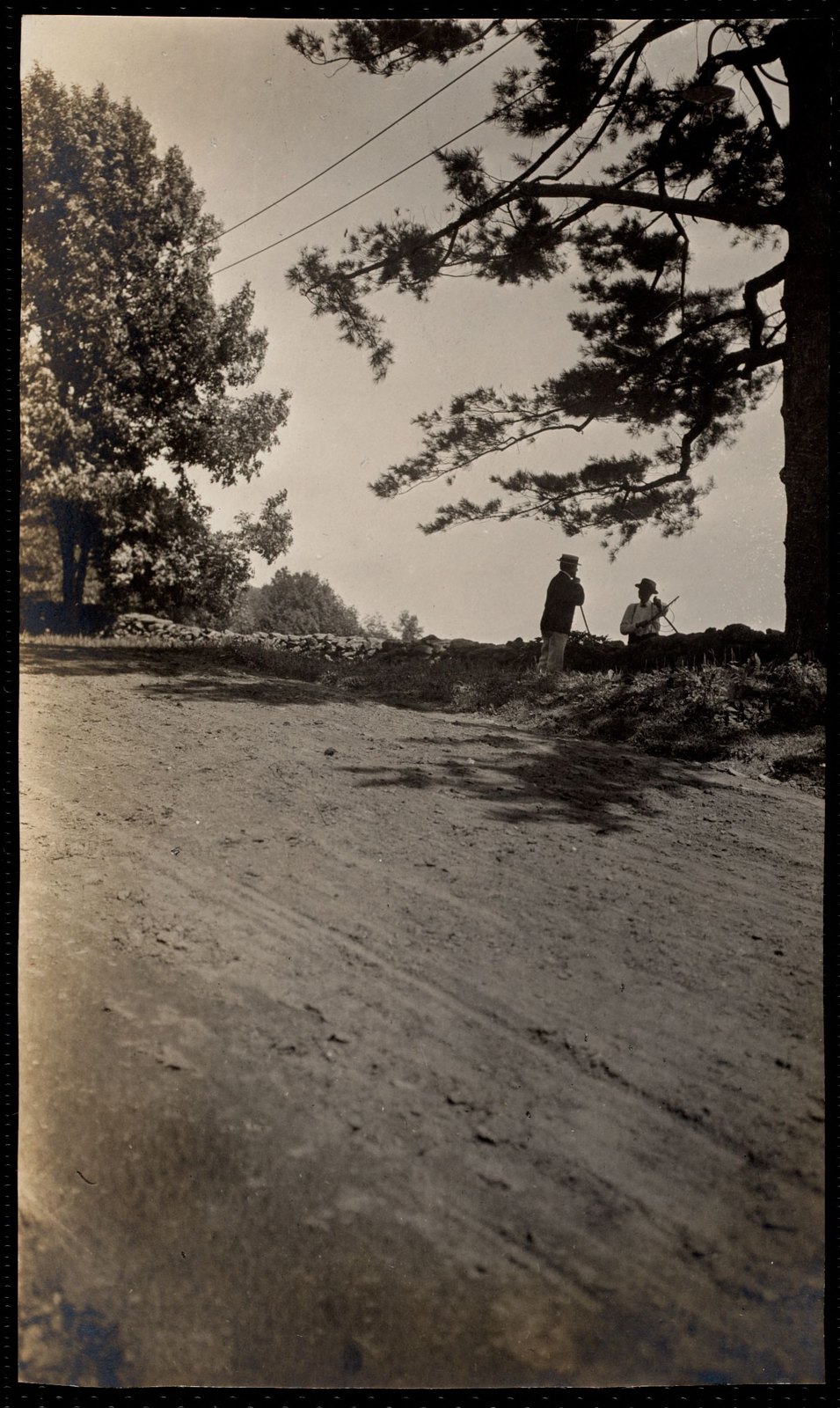 Aspinwall Hotel: roadway. about 1905–1910.