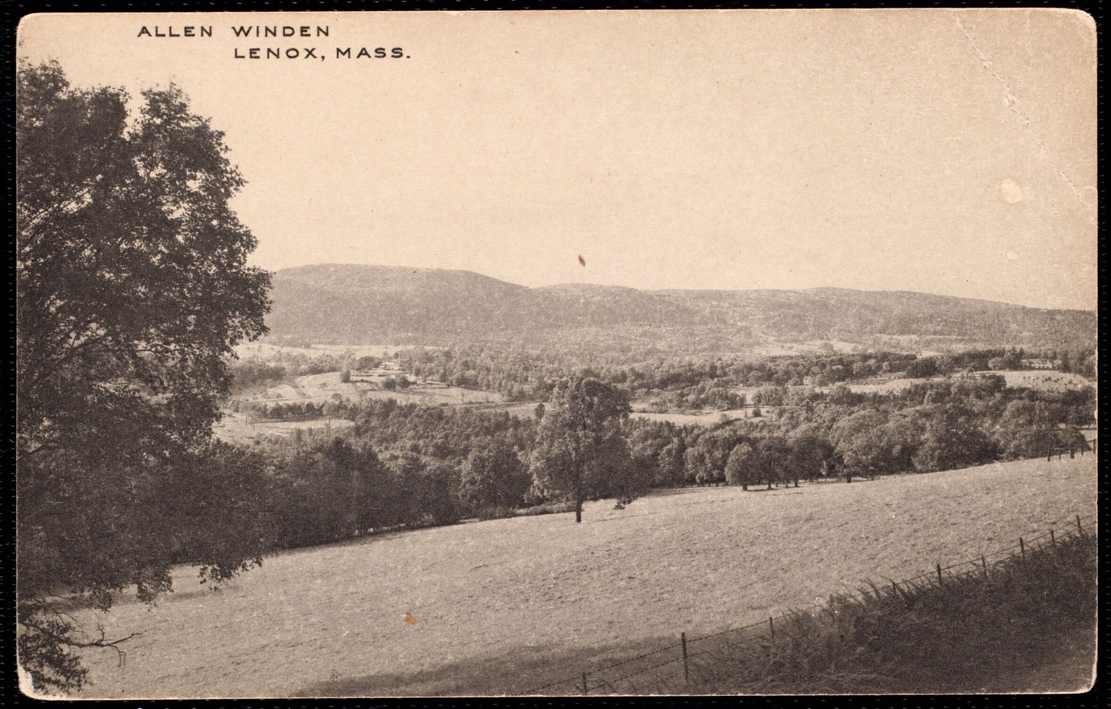 Allen Winden: view of field. about 1907–1929.