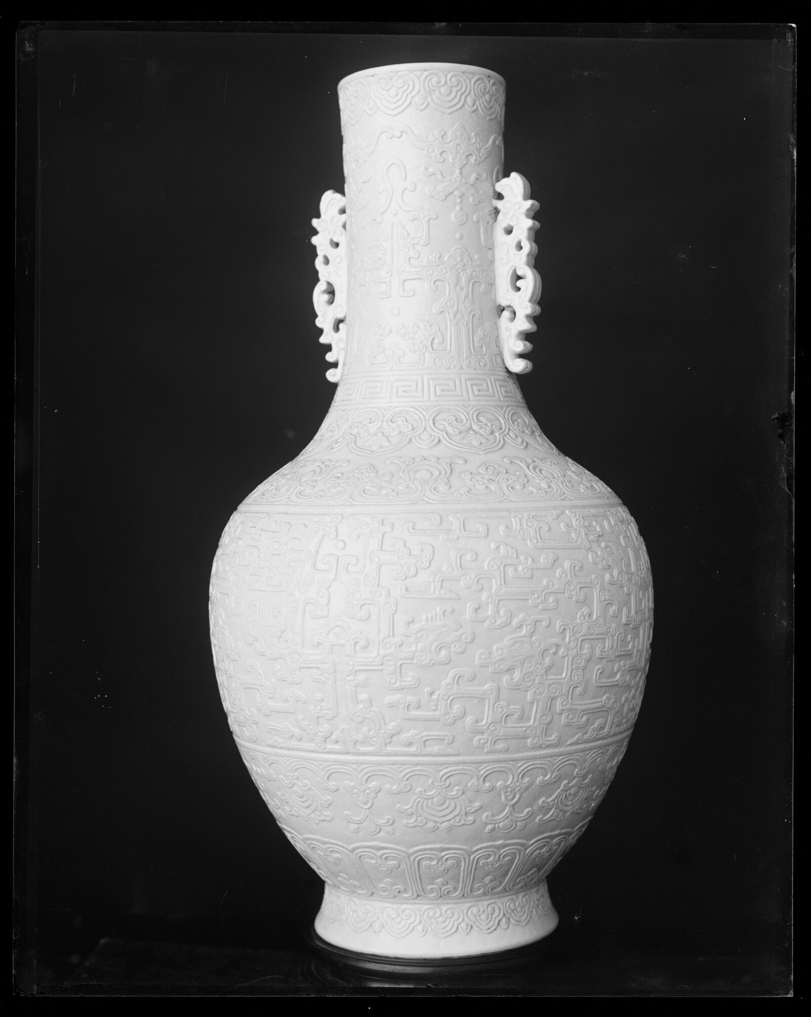 Bellefontaine: vase. about 1897–1935.