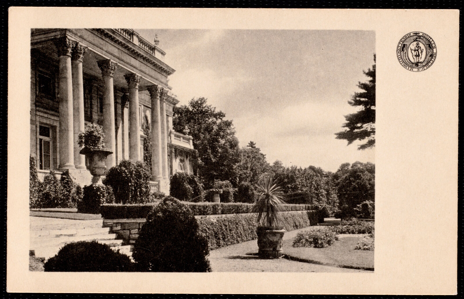 Bellefontaine: side. about 1935–1950.