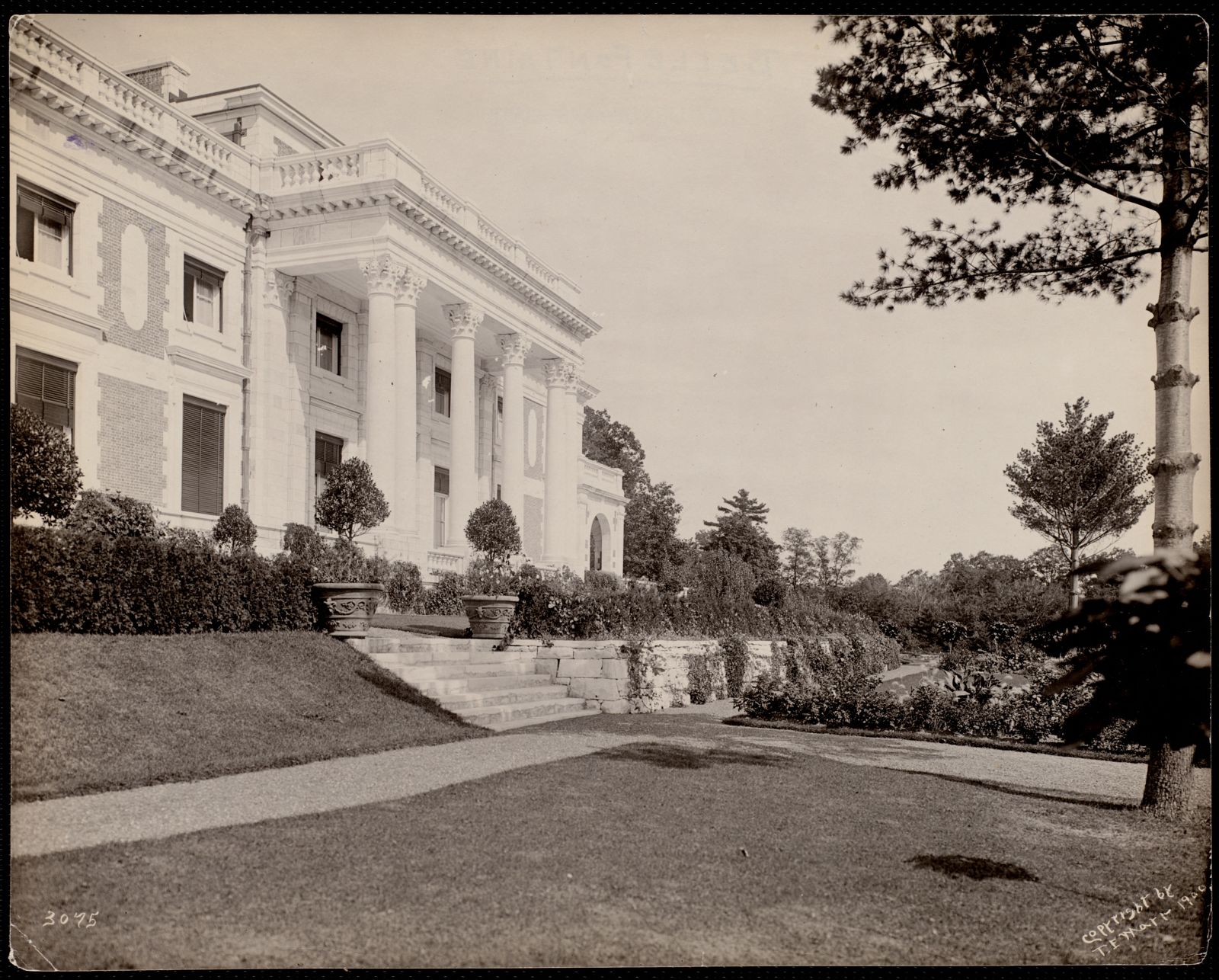 Bellefontaine: back steps. 1900.