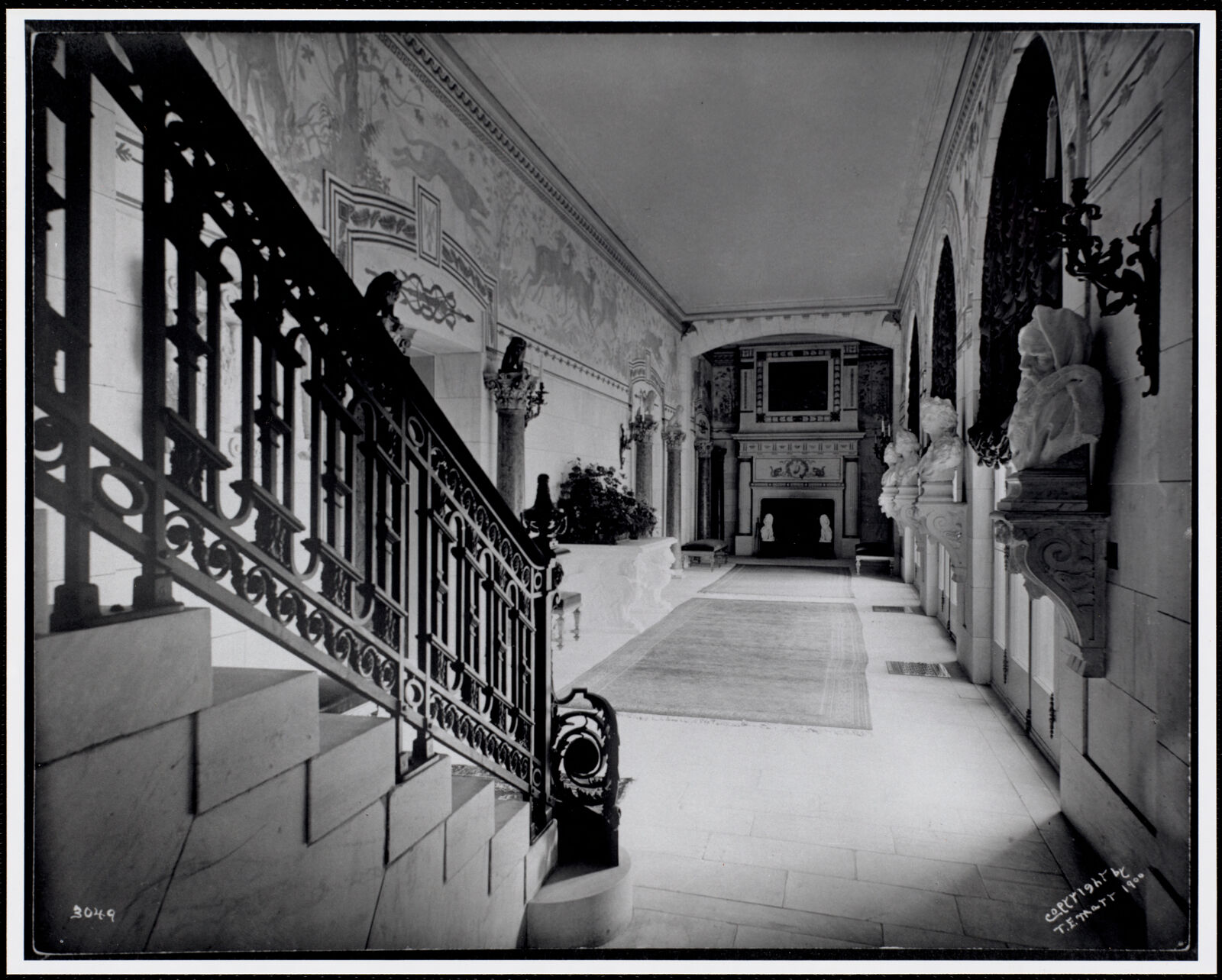 Bellefontaine: hall. 1900.