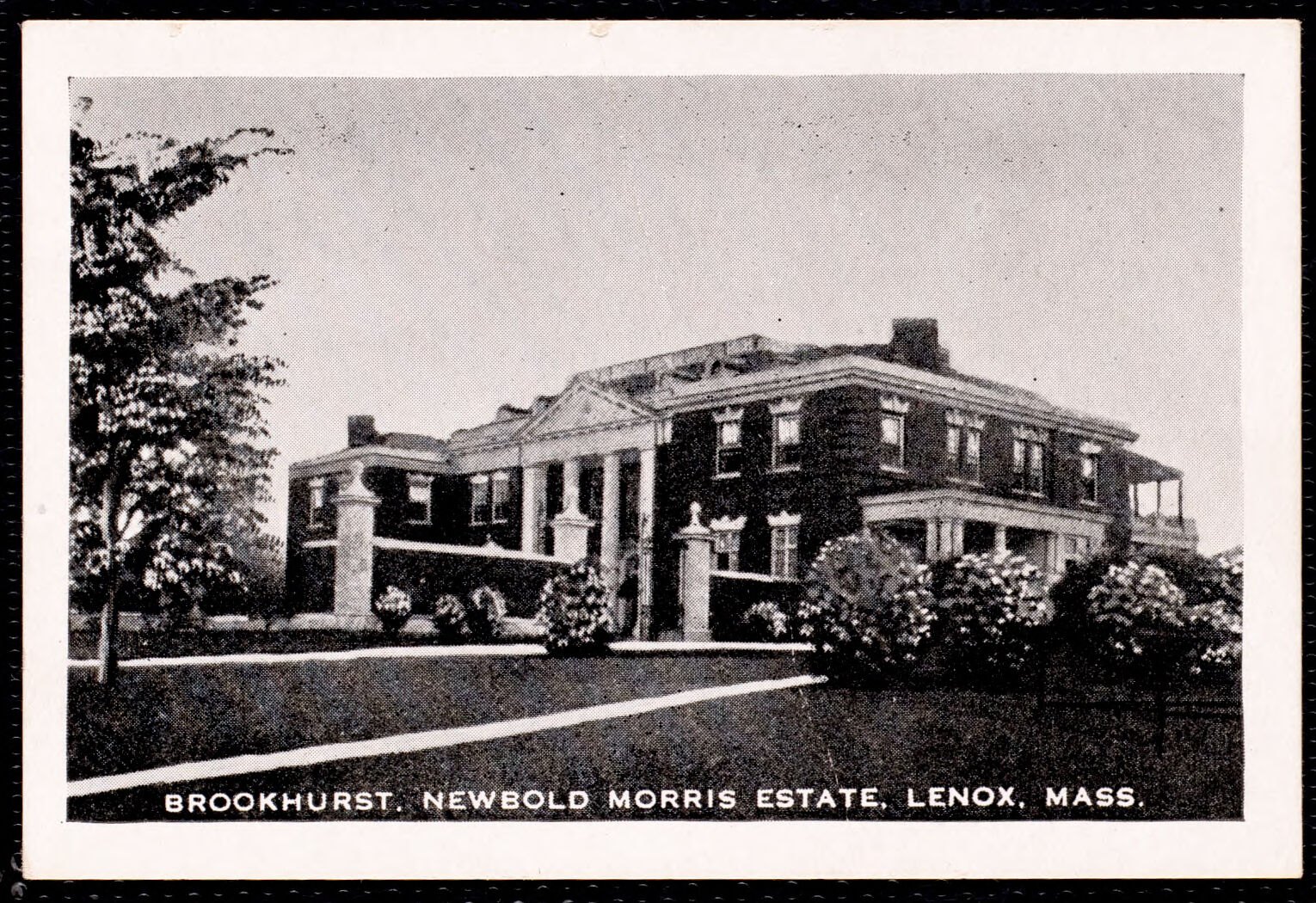Brookhurst: front and gate. About 1900–1930.
