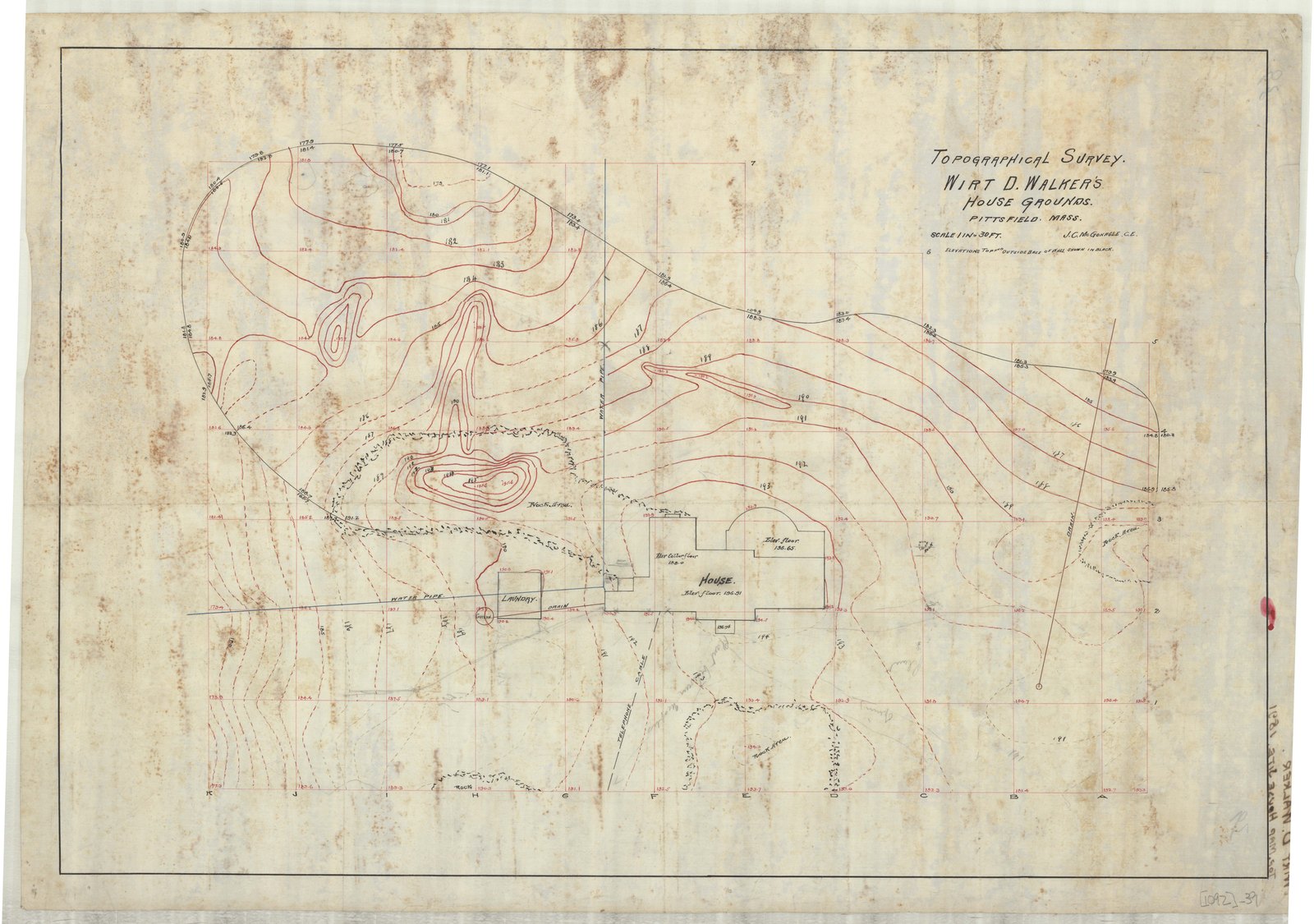 “TOPOGRAPHICAL SURVEY. WIRT D. WALKER’S HOUSE GROUNDS. PITTSFIELD. MASS. SCALE 1 IN = 30 FT. J. C. McGONAGLE, C.E.” The note adds that elevations to the outside base of wall are shown in black. Worked over in red by the Olmsted office.