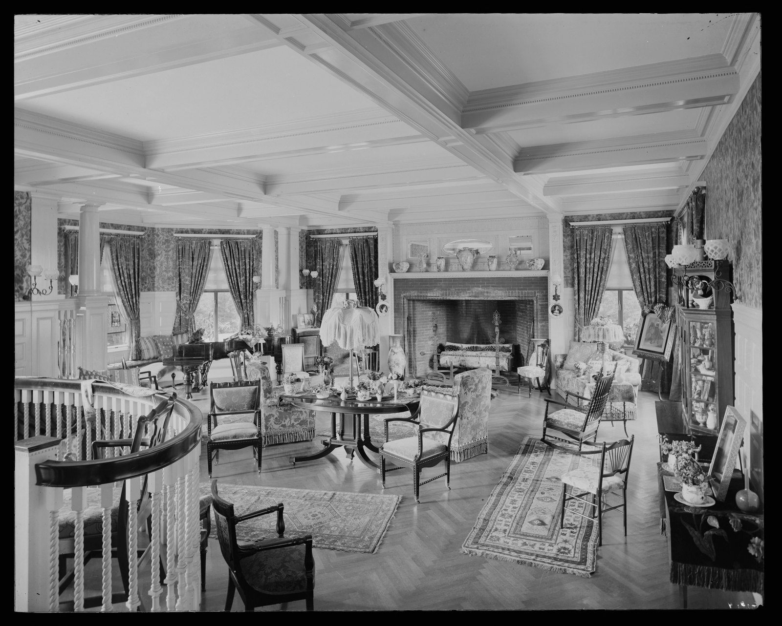 Coldbrook: reception room. About 1892–1915.