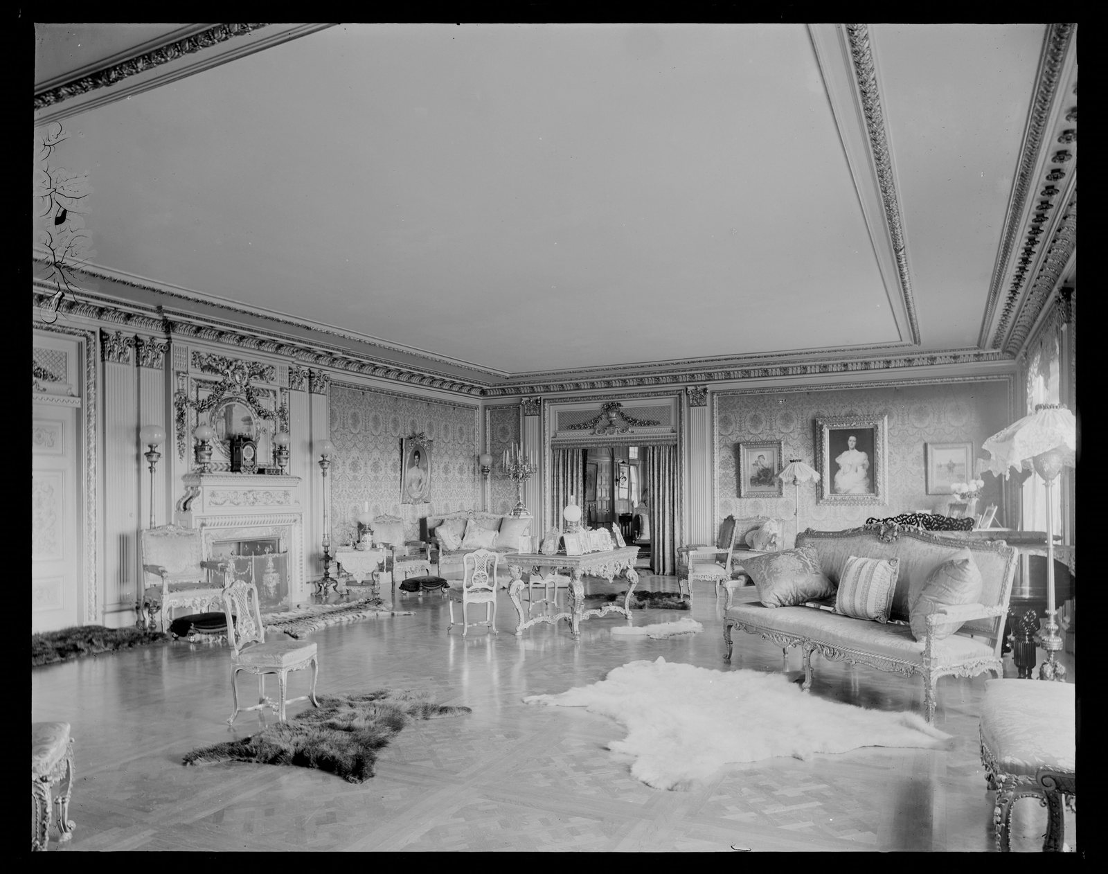 Elm Court: drawing room. Edwin Hale Lincoln.