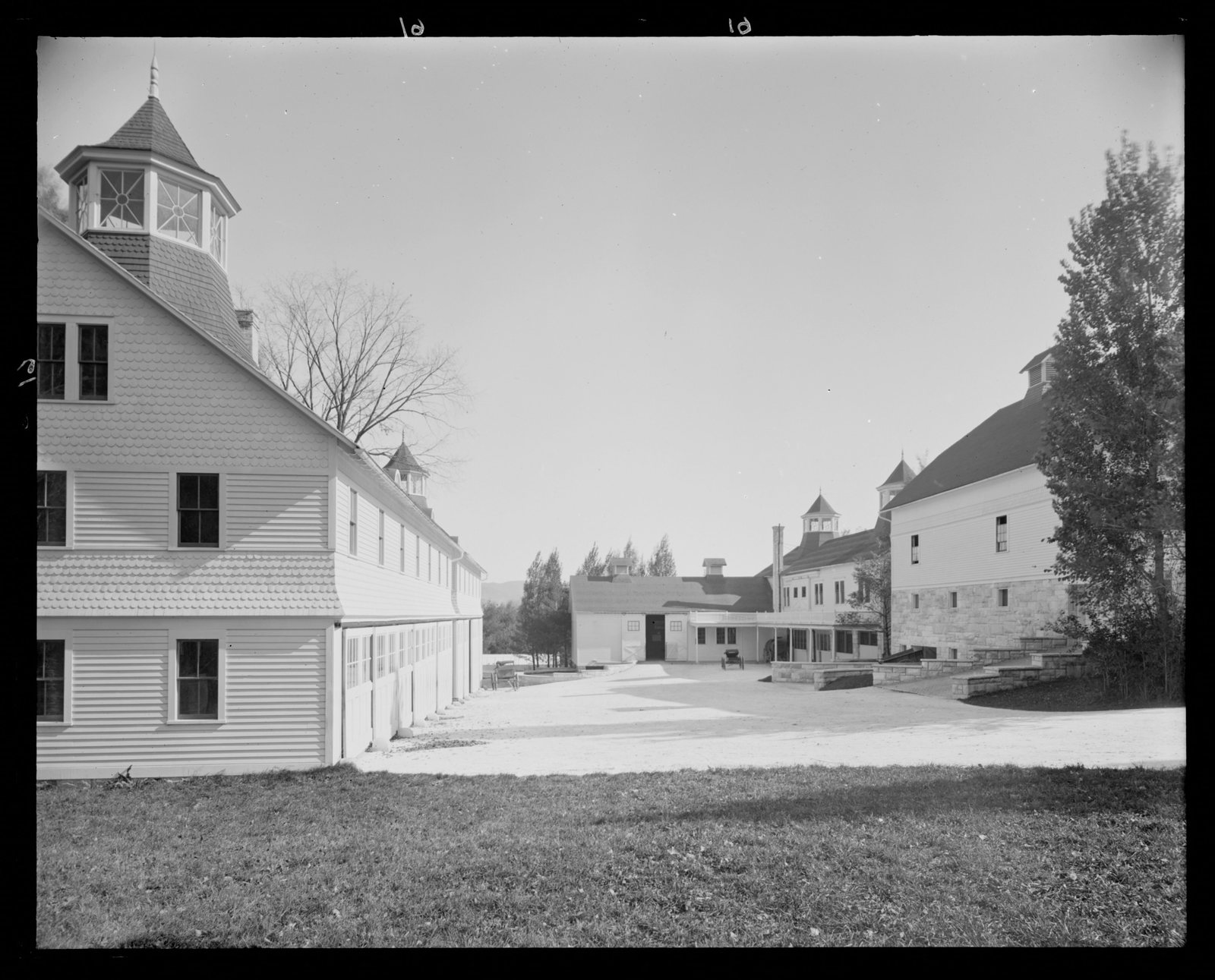 Erskine Park: barns & stables.