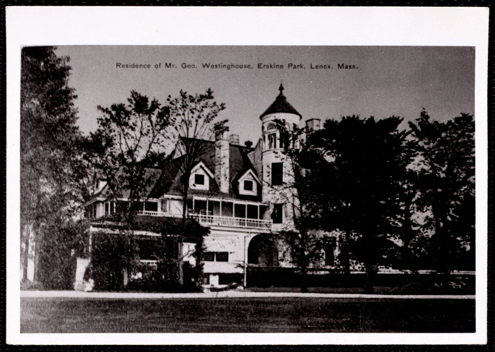 Erskine Park: front of house.