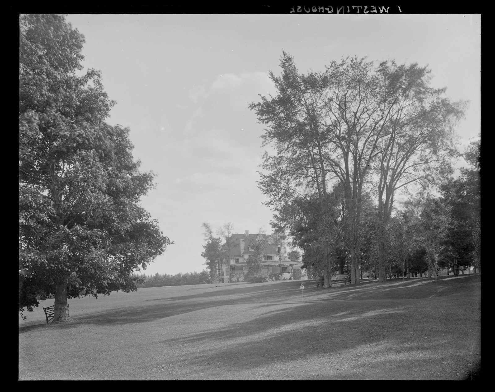 Erskine Park: lawn & house.