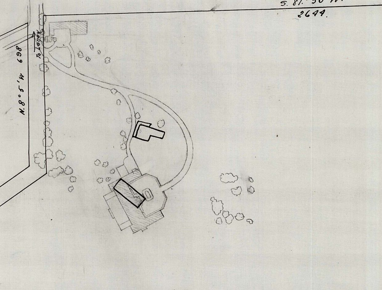 Plan 1, detail. The farmhouse and barn in ink; the mansion, forecourt, drive and gate lodge drawn over them in graphite.
