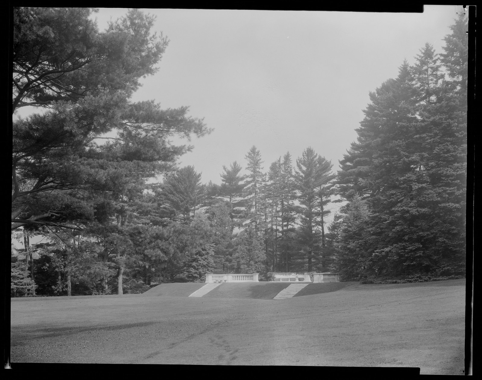 Groton Place: terrace. about 1930–1936.