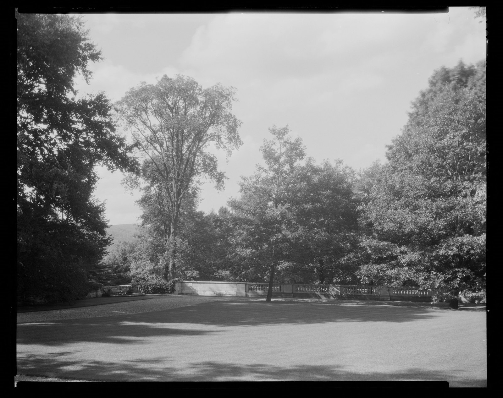 Groton Place: balustrade landscape. about 1930–1936.