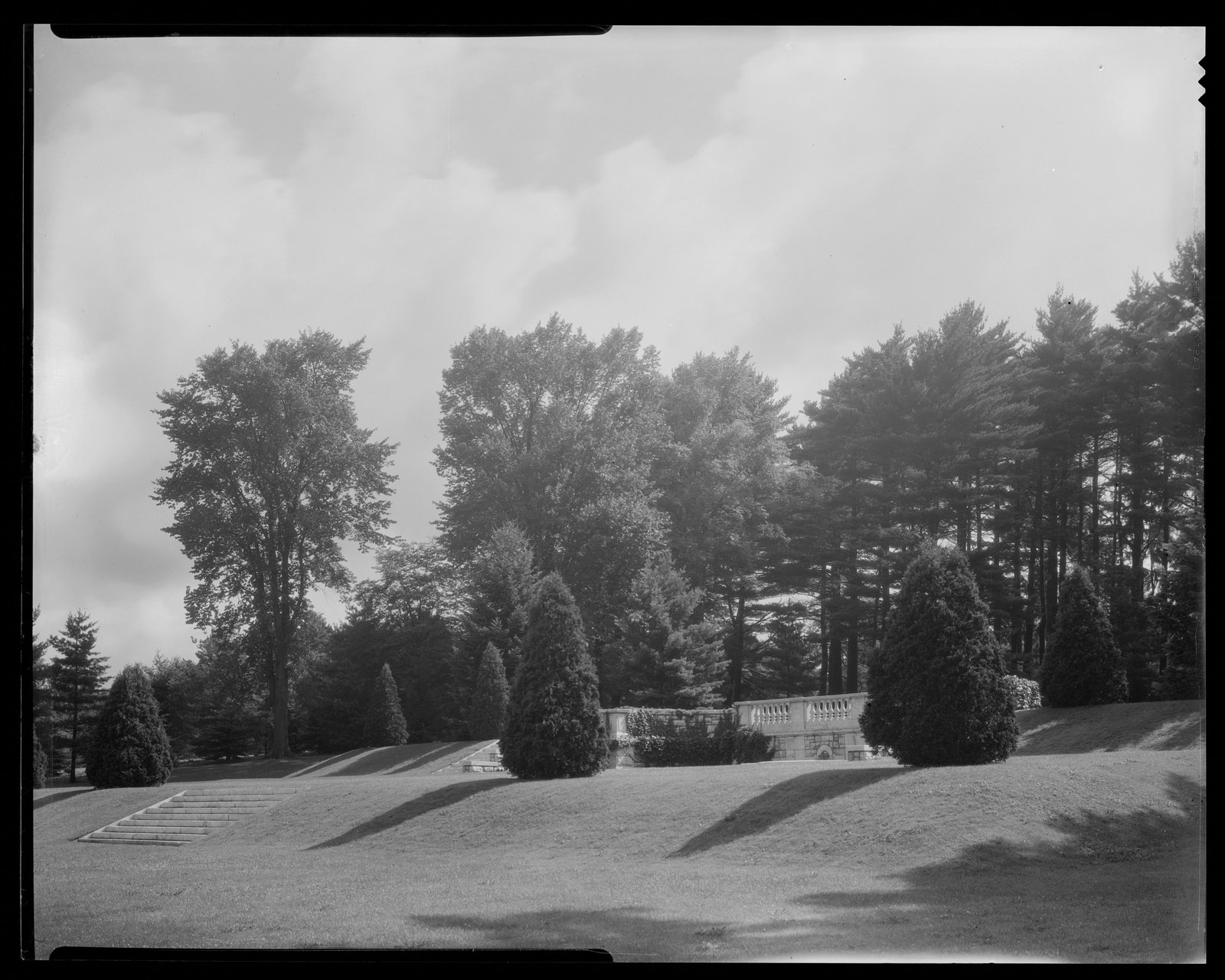 Groton Place: balustrade landscape. about 1930–1936.