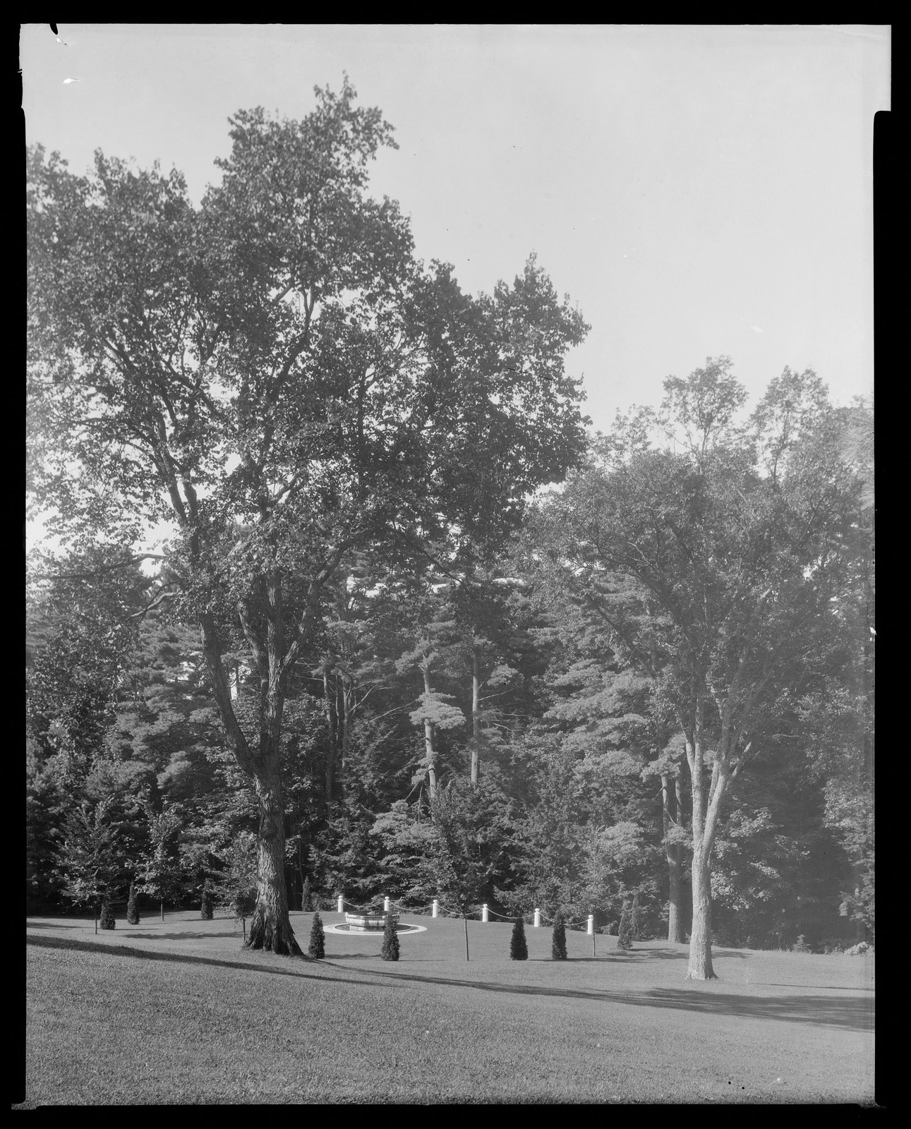 Groton Place: fountain landscape. about 1930–1936.