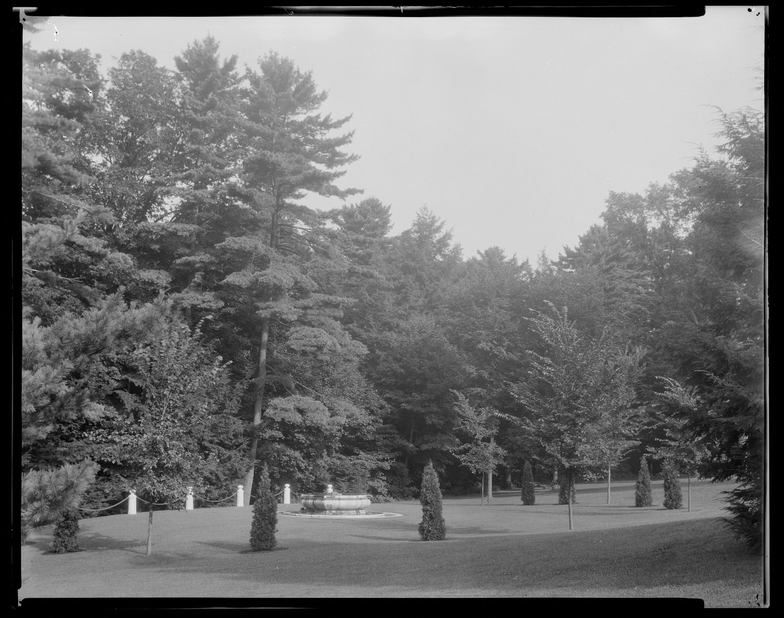 Groton Place: fountain landscape. about 1930–1936.