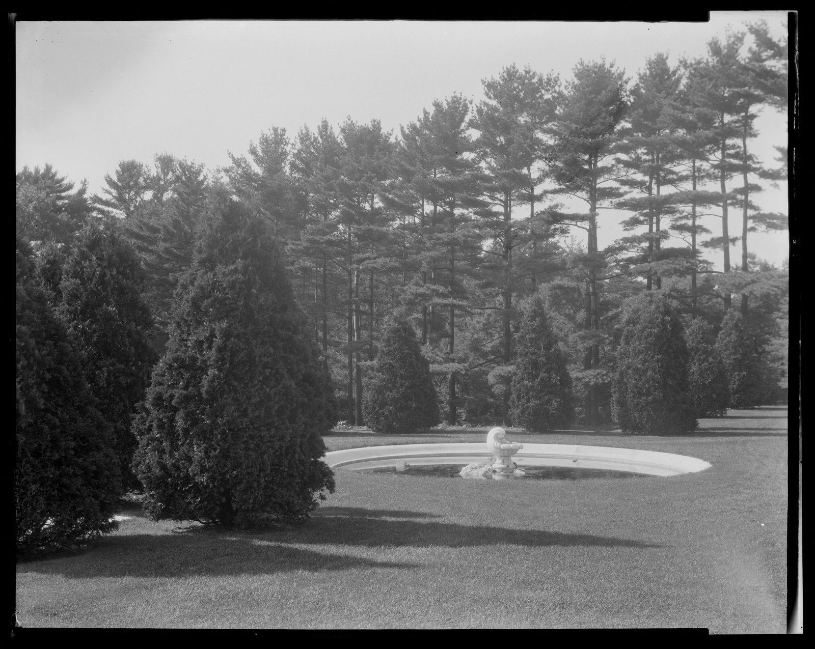 Groton Place: fountain landscape. about 1930–1936.