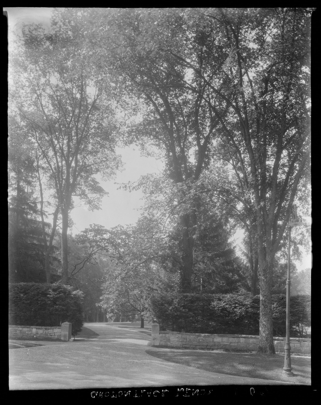 Groton Place: drive. 1930.