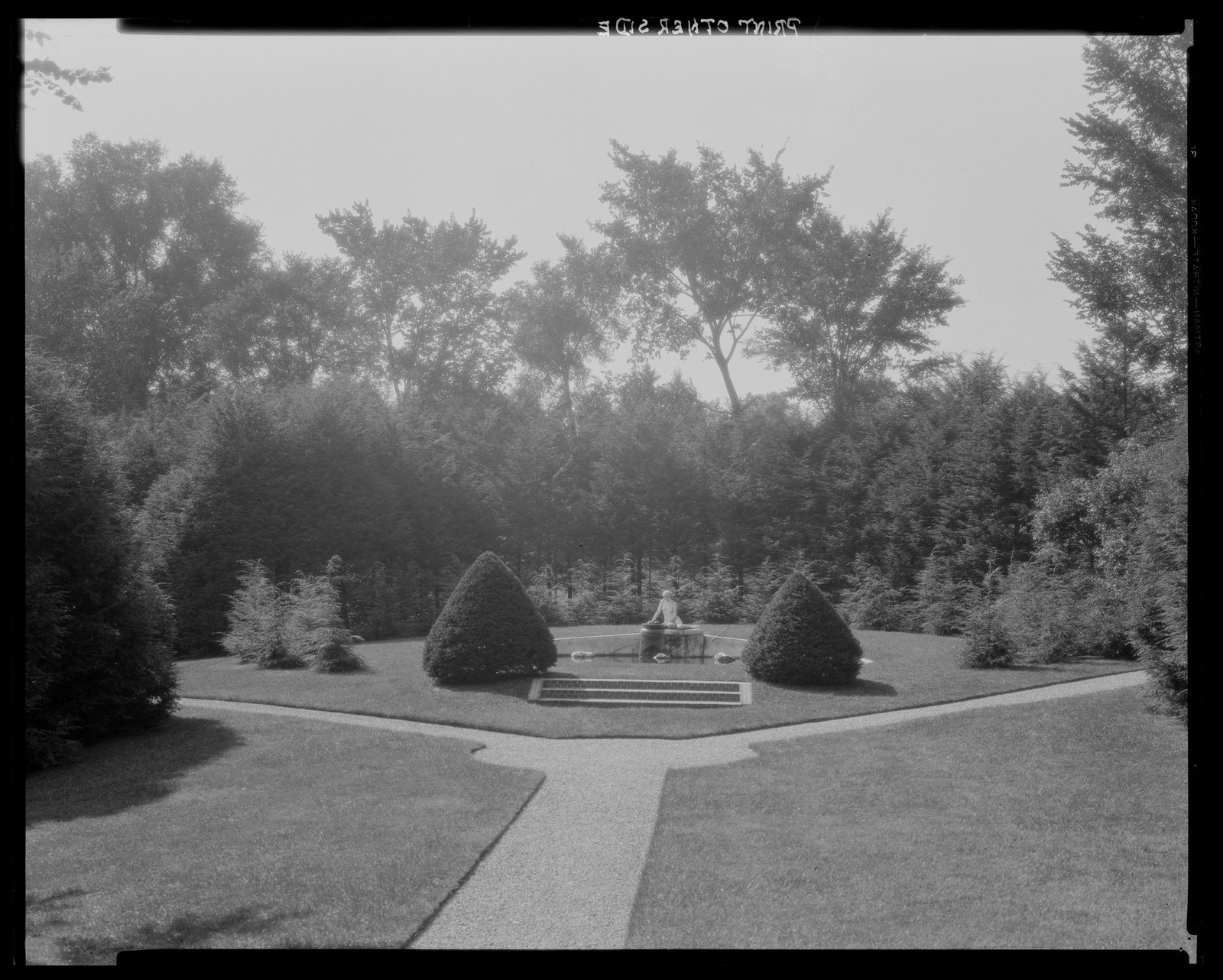 Groton Place: fountain landscape. about 1930–1936.