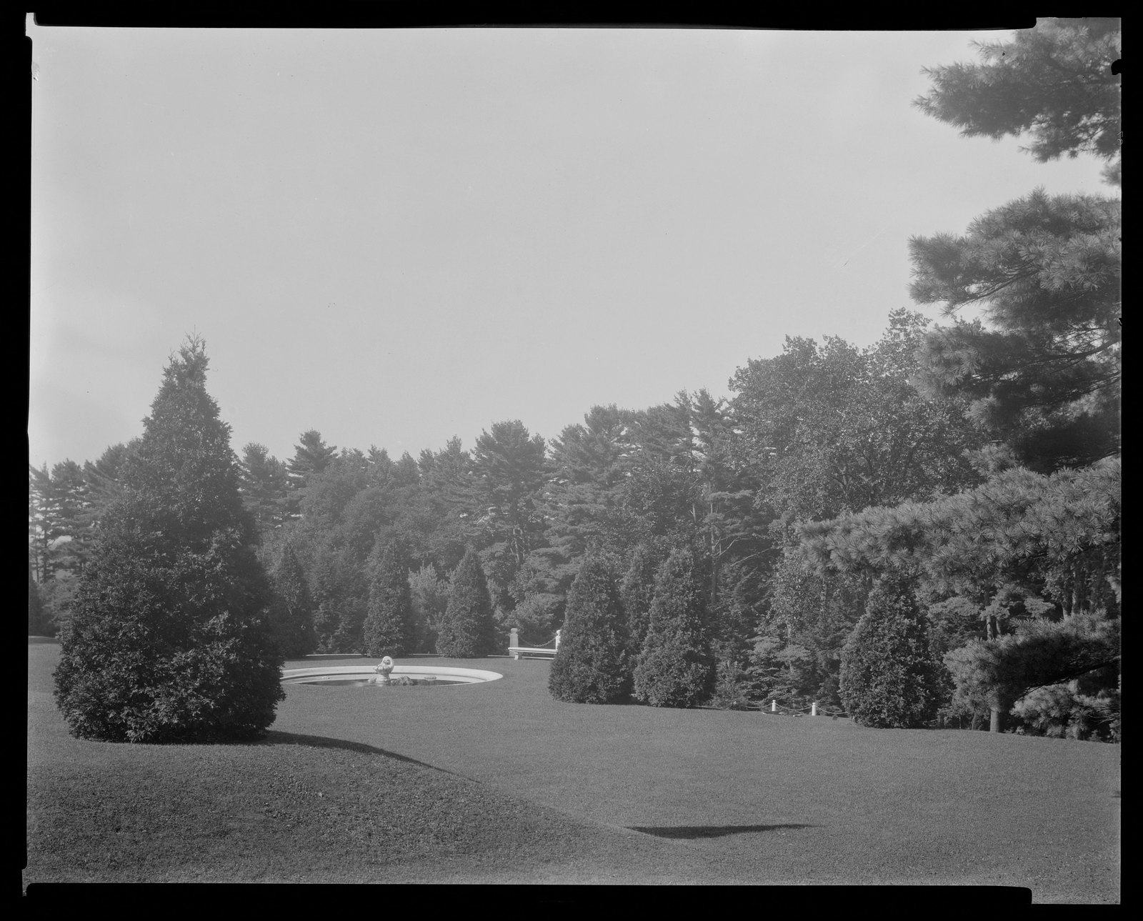 Groton Place: fountain landscape. about 1930–1936.