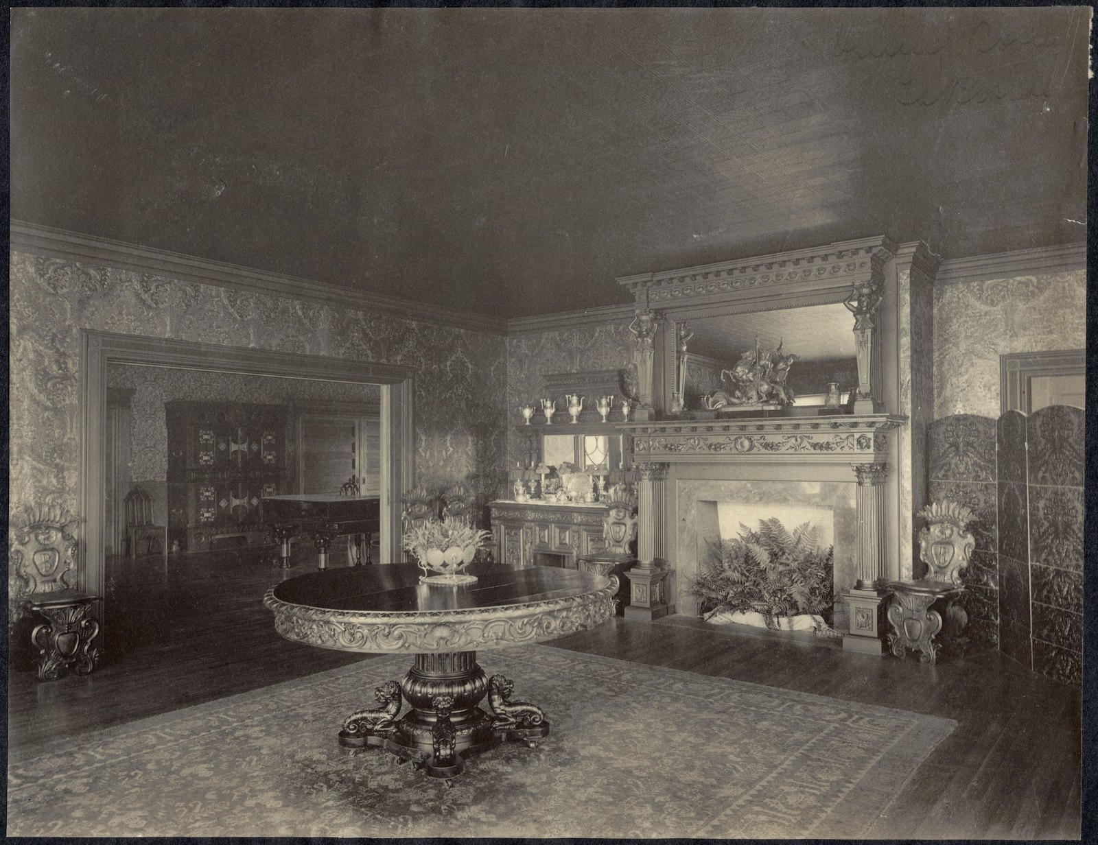 Lakeside: dining room. about 1900.