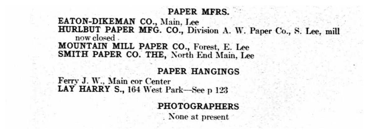 Four paper mills, one of them recorded as shut. Two headings further down, a trade with nothing under it at all.