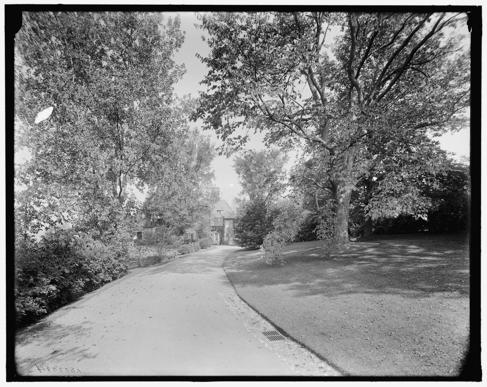 “[Entrance to home of the Hon. Joseph Choate, Stockbridge, Mass.]” LC-D4-500084. About 1900.