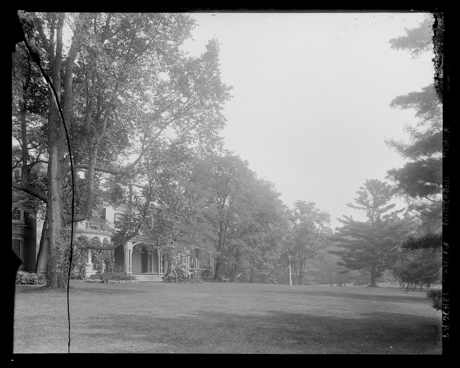 House & grounds. About 1908–1919.