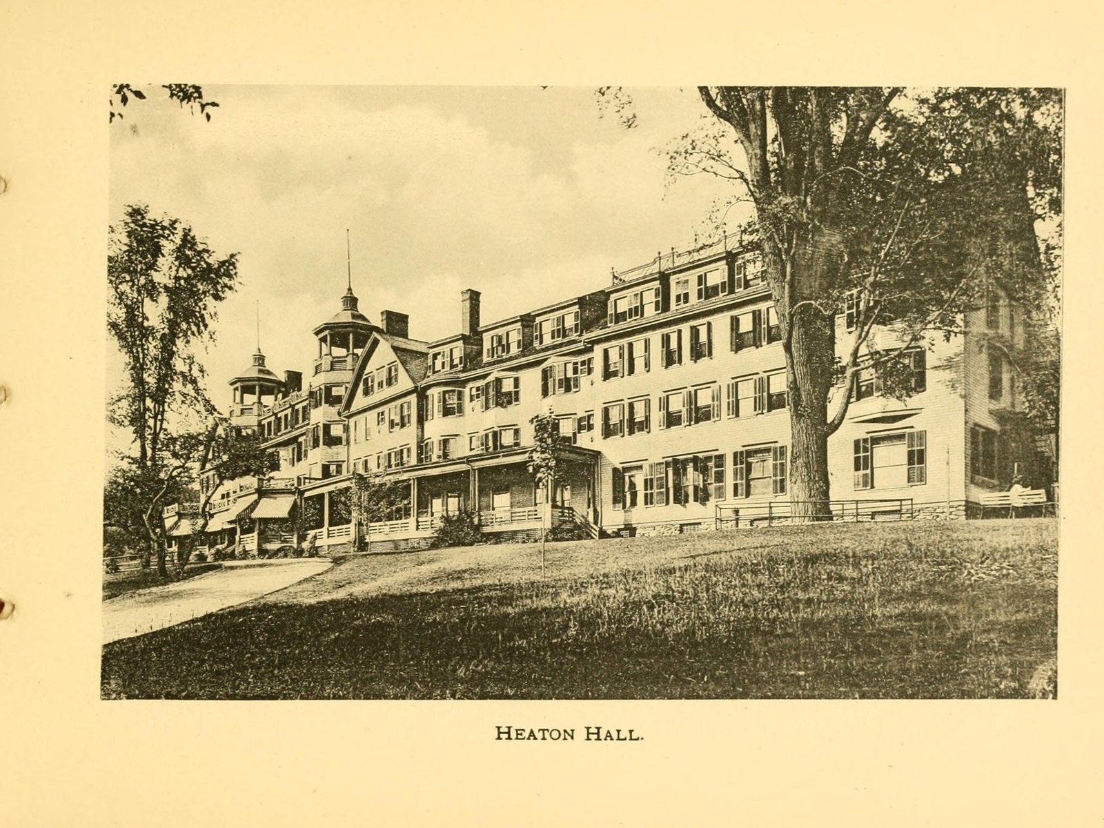 Heaton Hall, from Glimpses of Stockbridge. Allen T. Treadway’s second hotel, opened in June 1904.