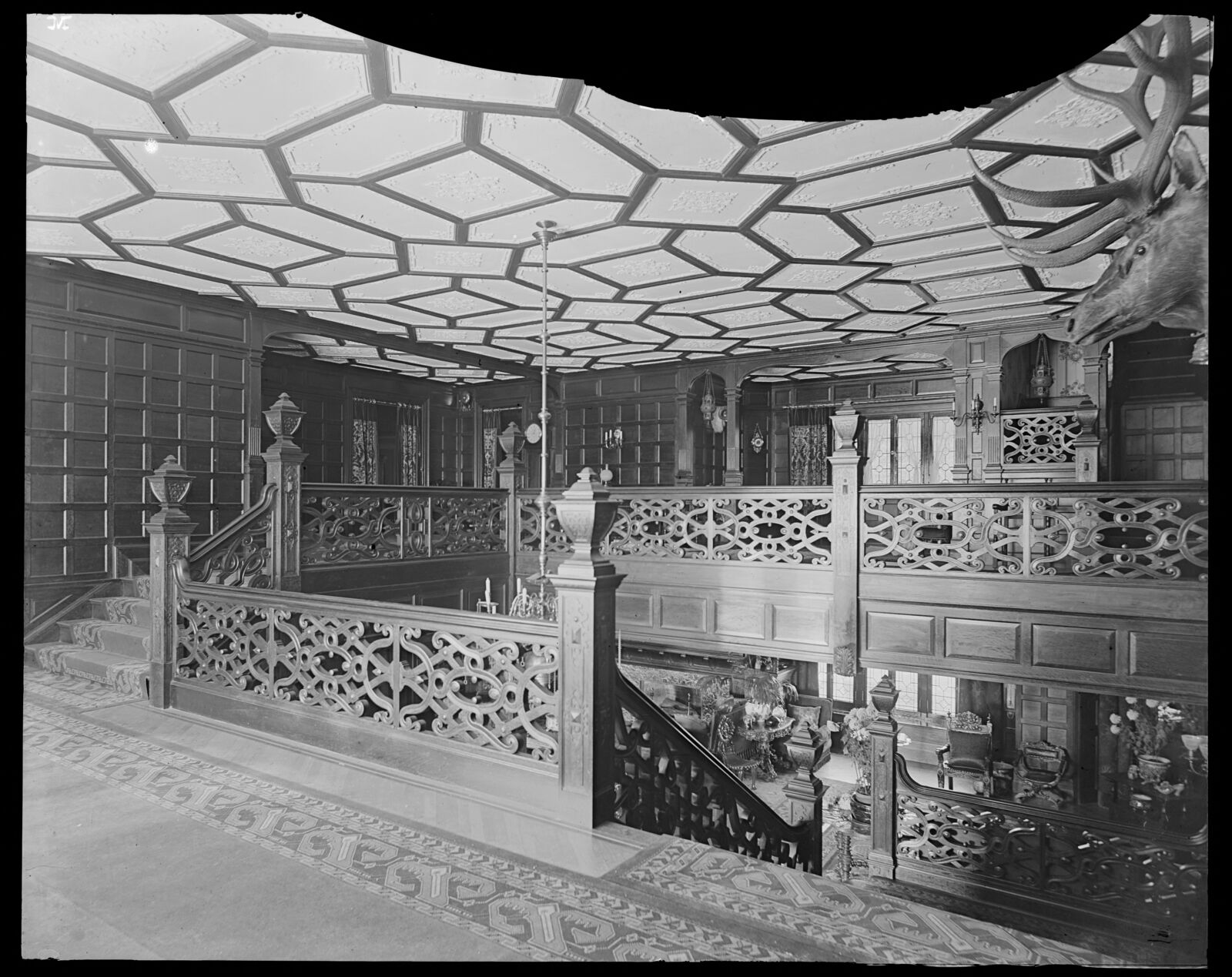 Shadow Brook: staircase & landing. about 1894–1902.