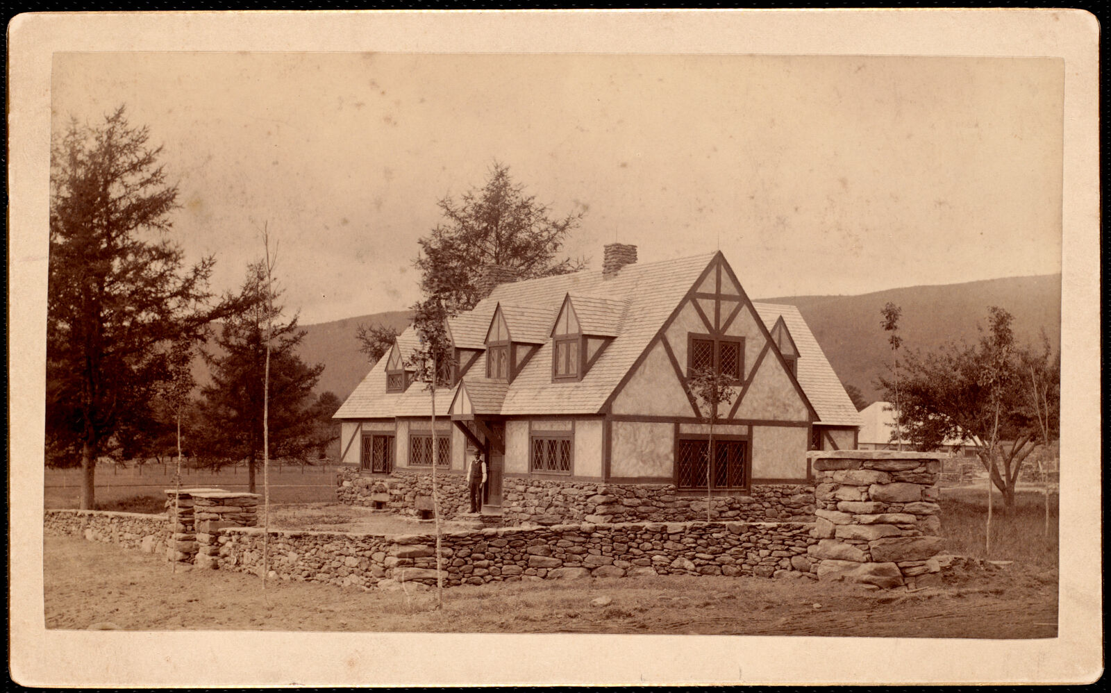 Shadow Brook: gatehouse. about 1896–1910.