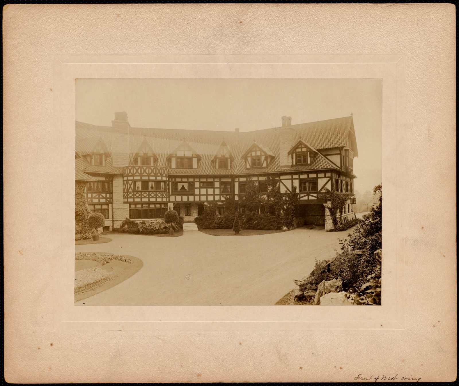 Shadow Brook: front of west wing. about 1895–1899.