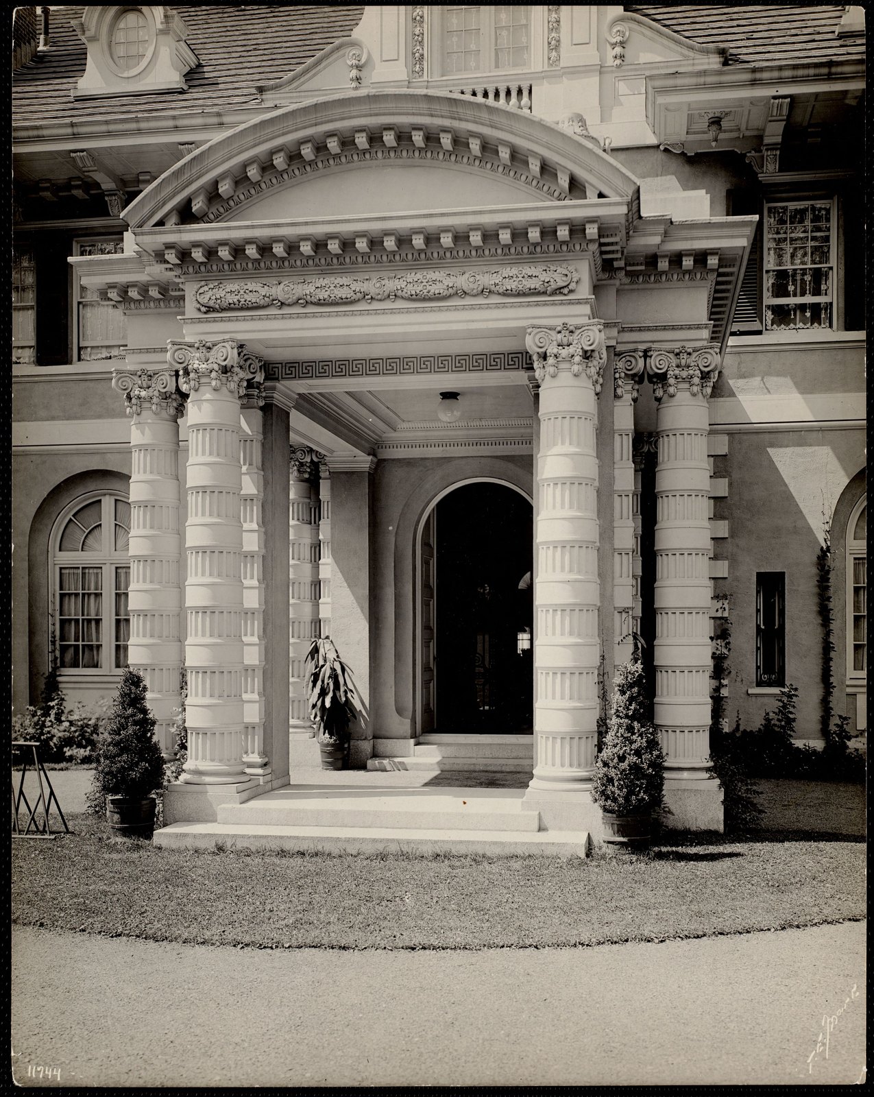 Spring Lawn: Alexandre home. about 1903–1910.