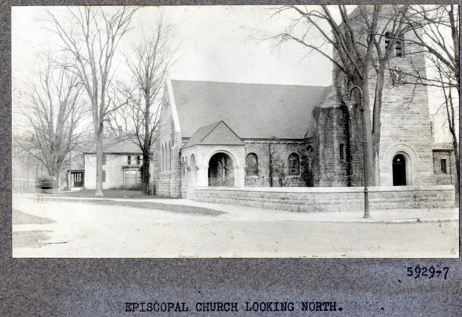 Print 5929-7: “EPISCOPAL CHURCH LOOKING NORTH.” The same caption as print 6.