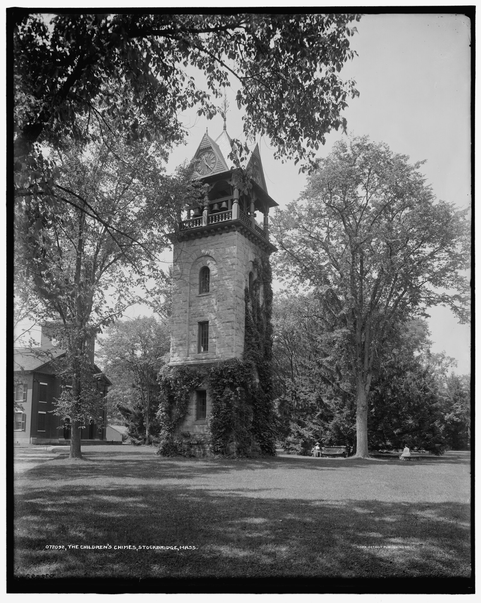 “The Children’s chimes, Stockbridge, Mass.” Negative 072092, 1905.