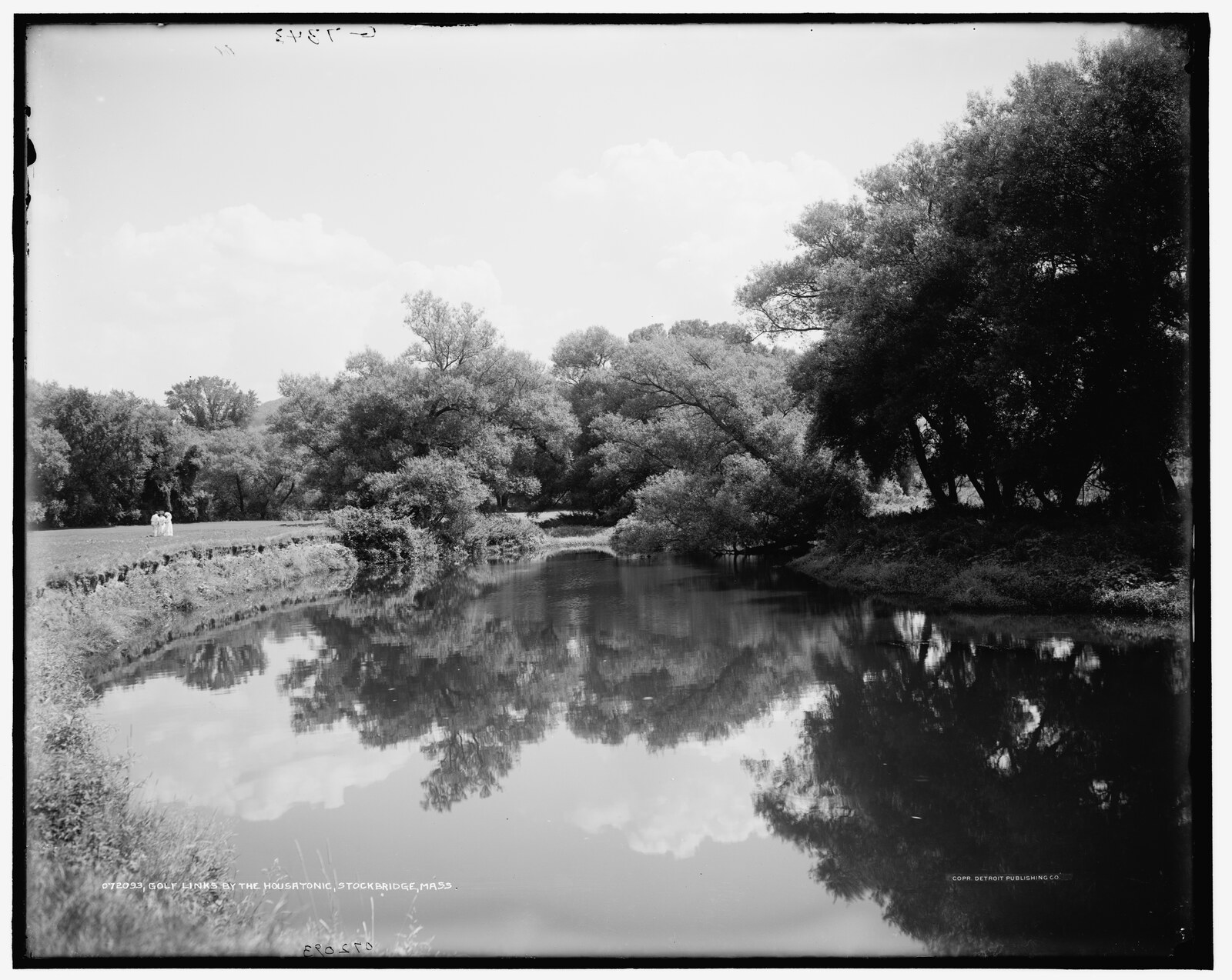 “Golf links by the Housatonic, Stockbridge, Mass.” Negative 072093, 1905.