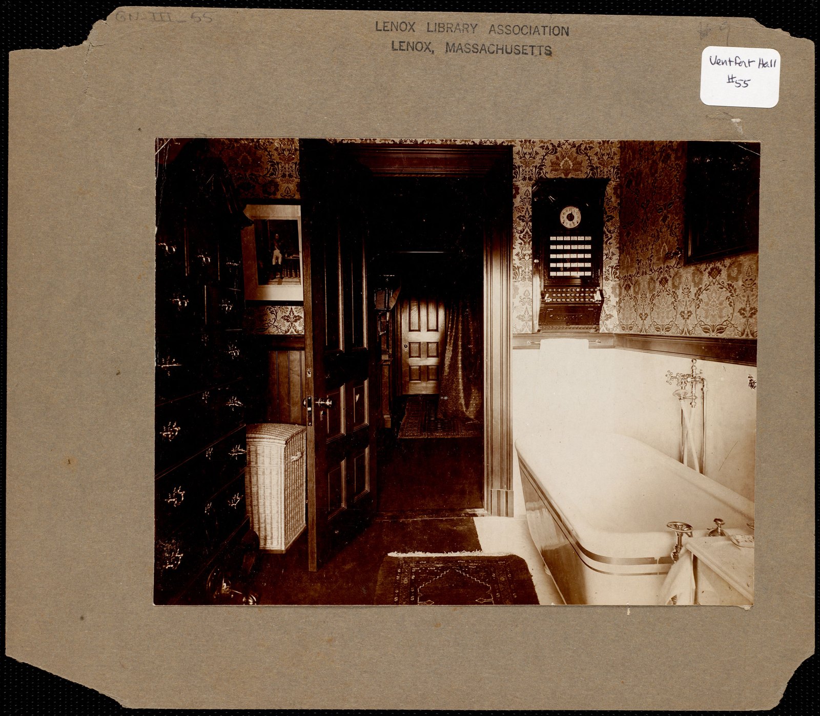 Ventfort Hall: bathroom. about 1893–1900.