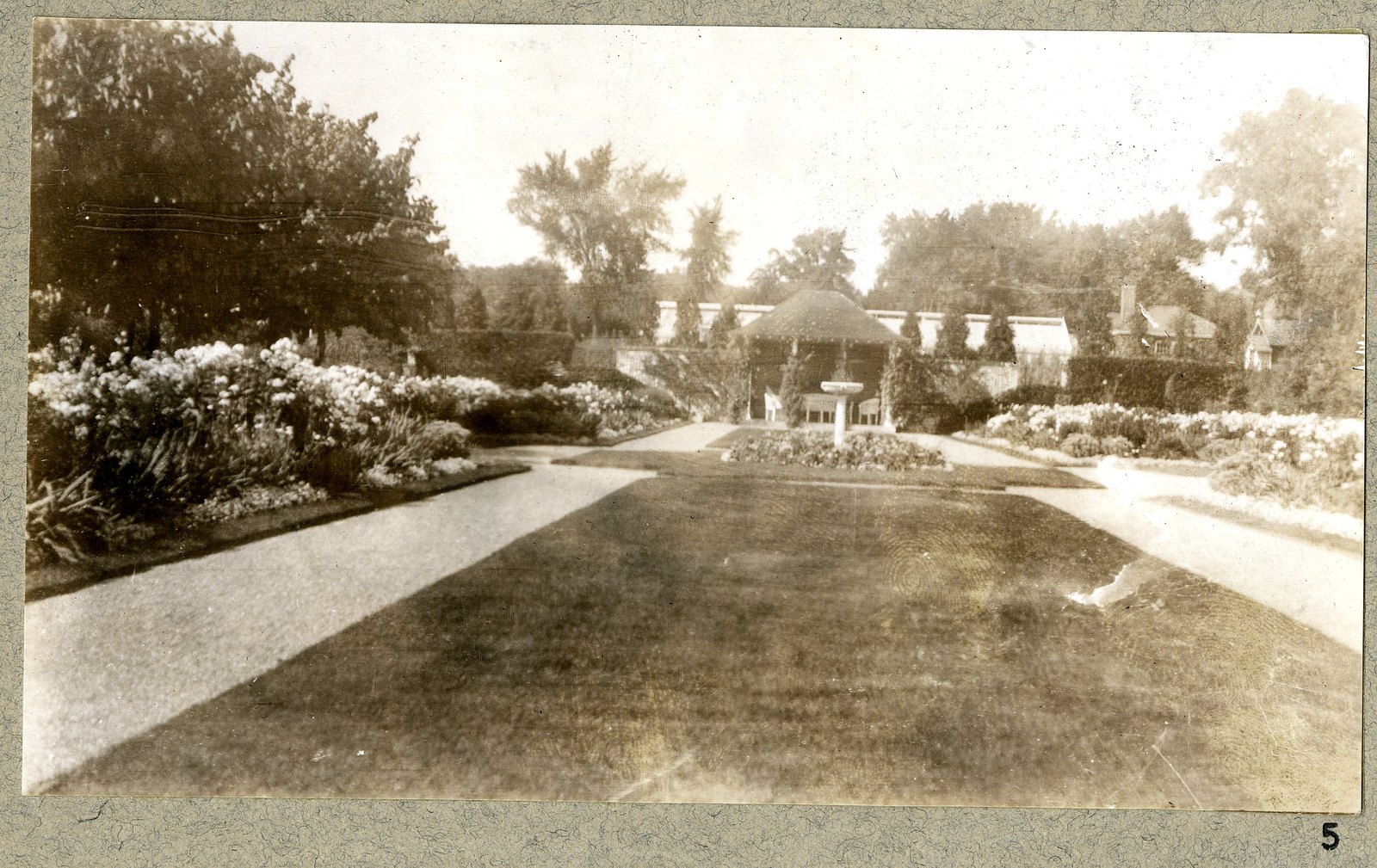 The grass panel from the house end. Print 5.