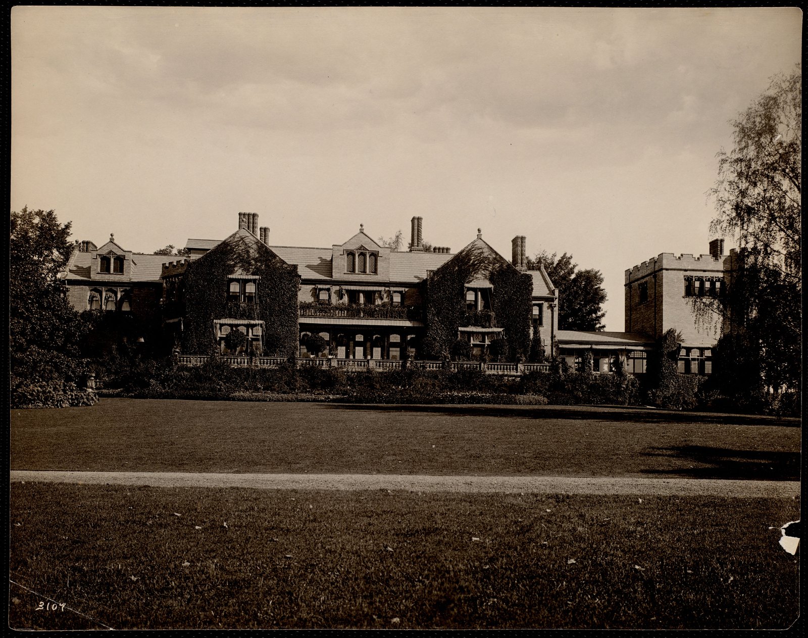 Wyndhurst. about 1894–1910.